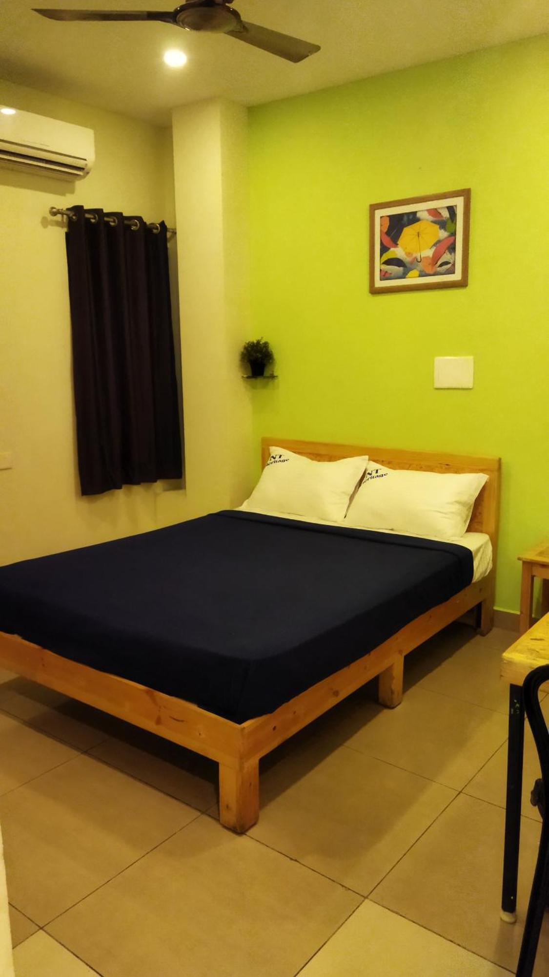 Chaplin Hotel Pondicherry Exterior photo