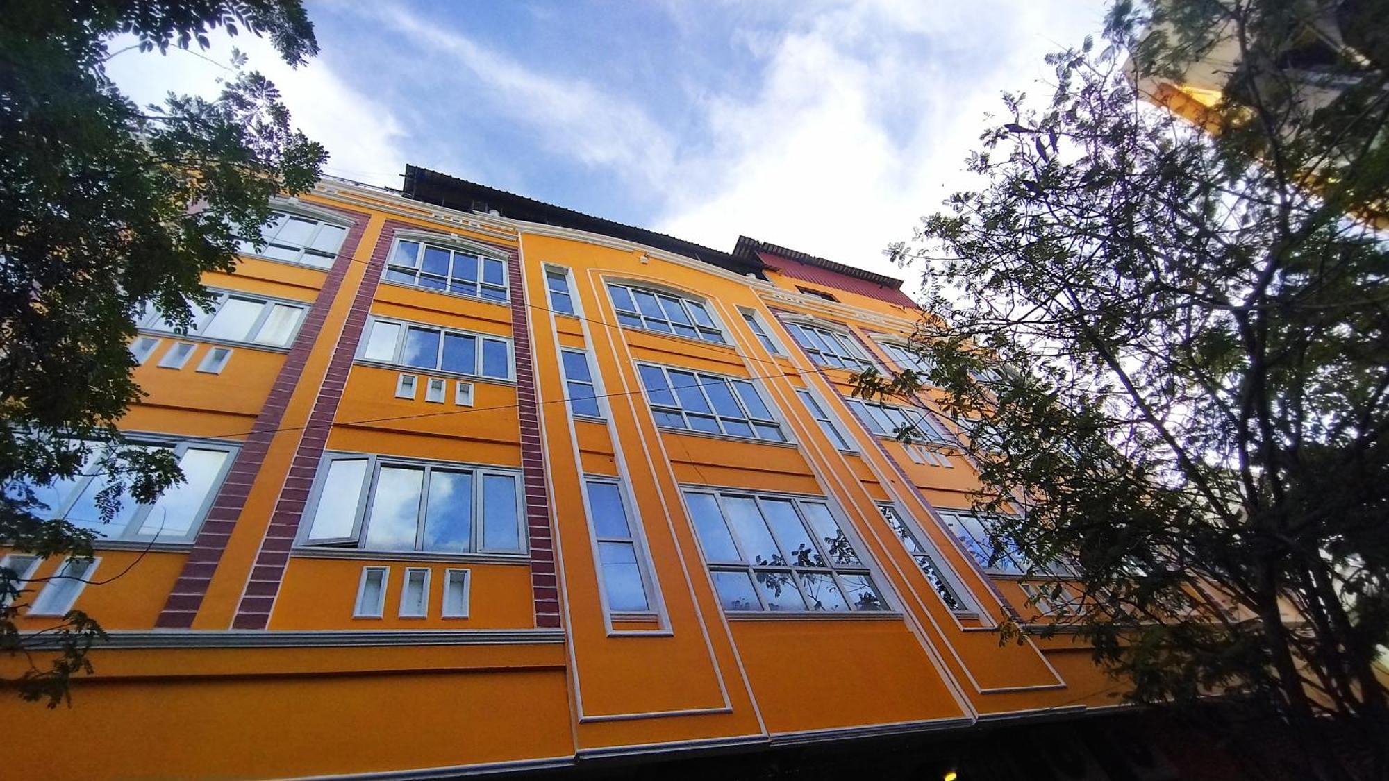 Chaplin Hotel Pondicherry Exterior photo