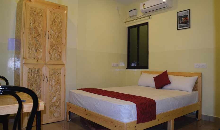 Chaplin Hotel Pondicherry Exterior photo
