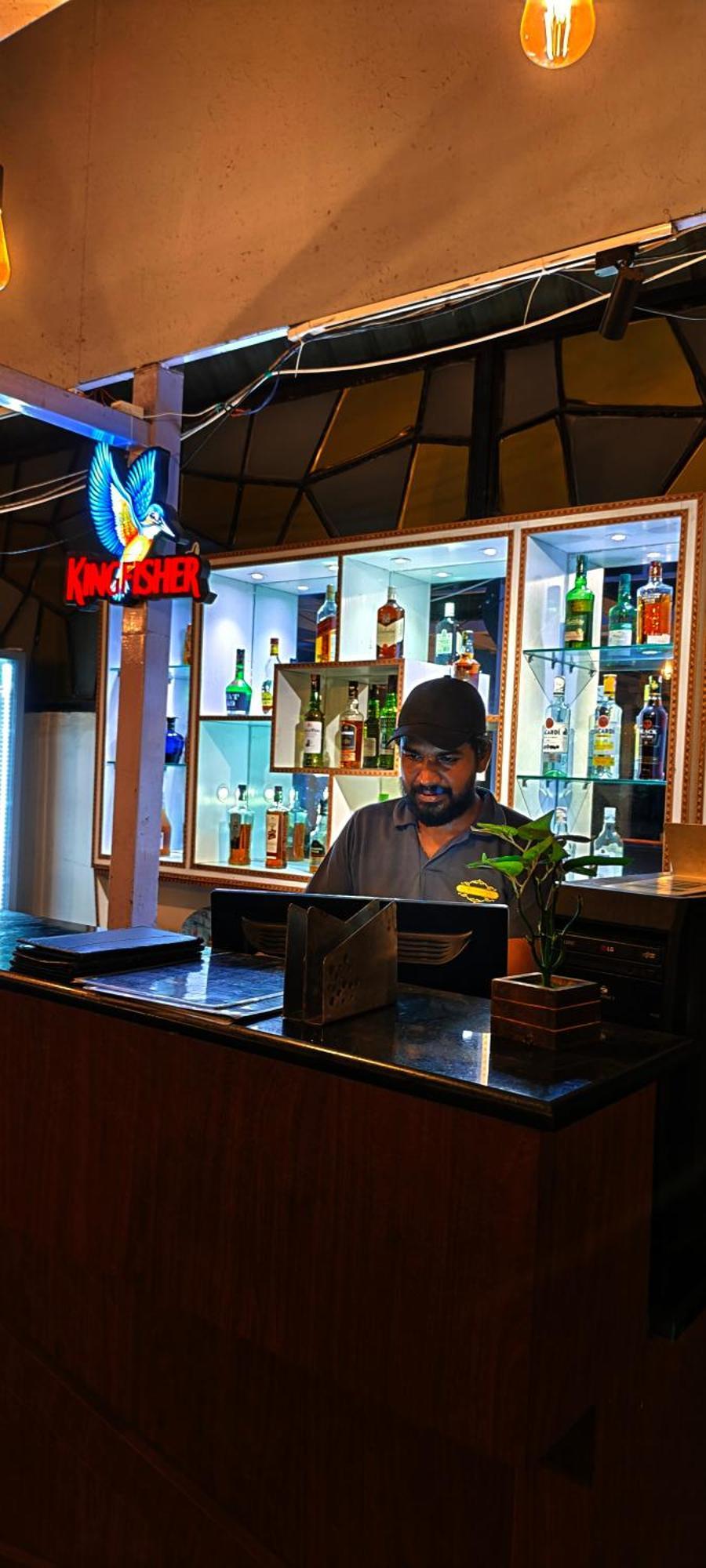 Chaplin Hotel Pondicherry Exterior photo